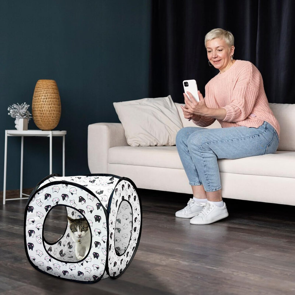 Andiker cat tent indoor-outdoor-use captures versatility for homes and outdoors.
