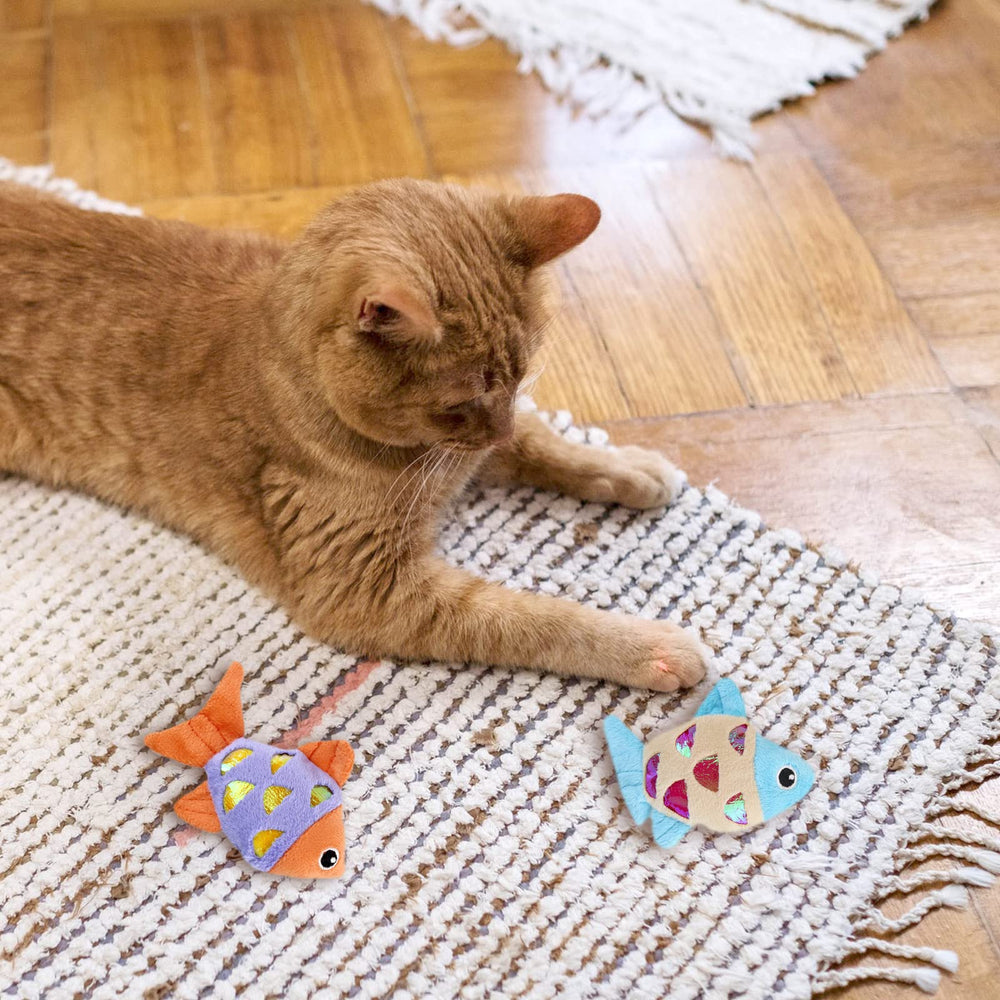 Andiker catnip-toys-packaging-2pc convenient for gifting or home use.