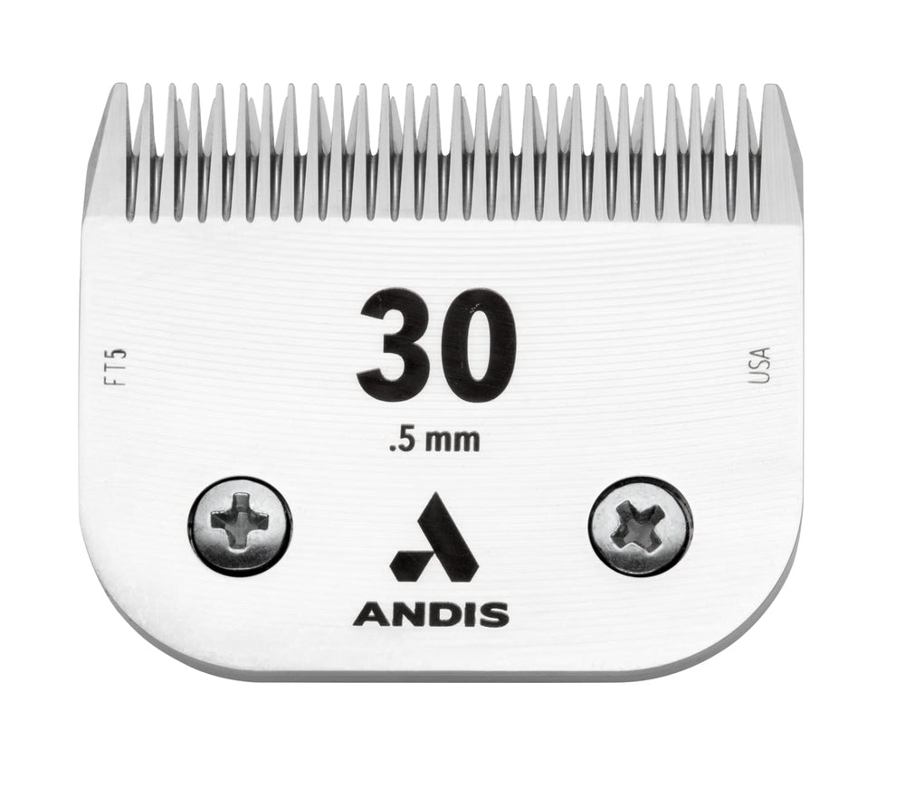 Andis Ceramic Edge blade size 30 with long-lasting sharpness for medium dogs.