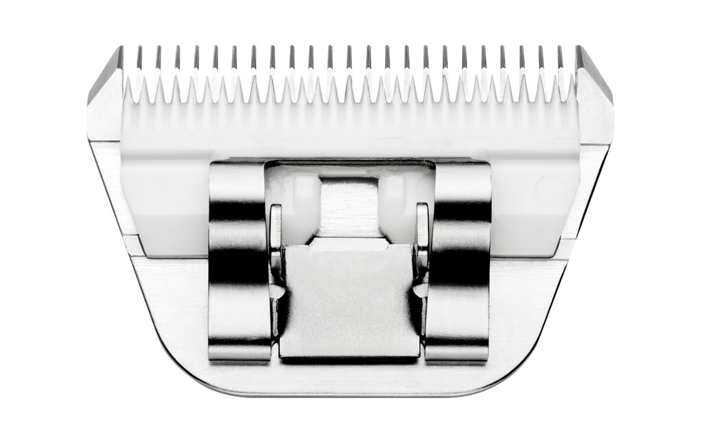 Andis wide blade 36-percent larger offers faster grooming for efficient salon workflows.