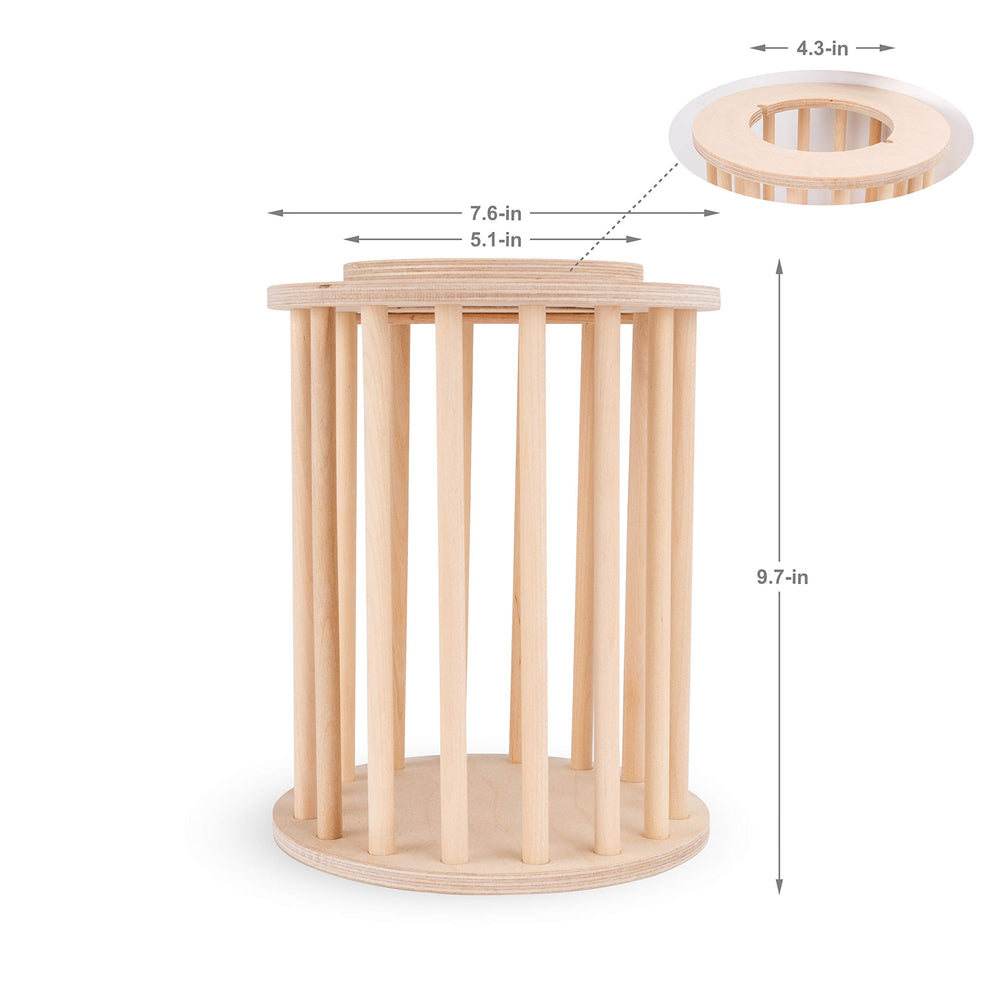 andwe hay feeder easy-refill-lock reduces spills and keeps hay tidy.