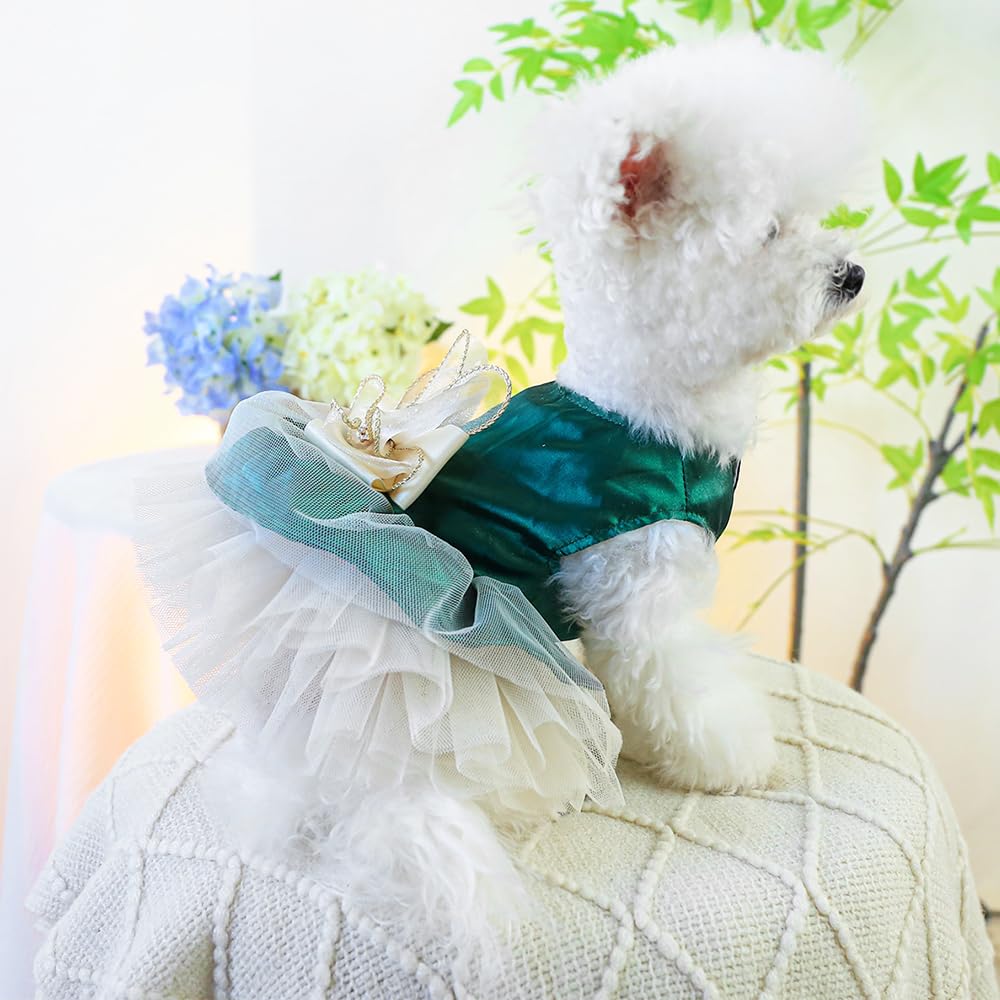 ANIAC retro-dog-tulle-dress-green-lace-bow-detail close-up displays the large bow and crystal decor.