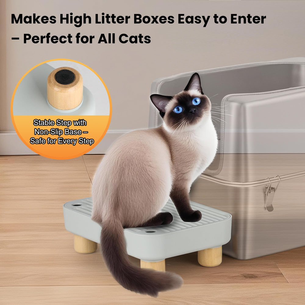 Aothey Litter Box Step supports elderly cats with easy-to-climb ramp.
