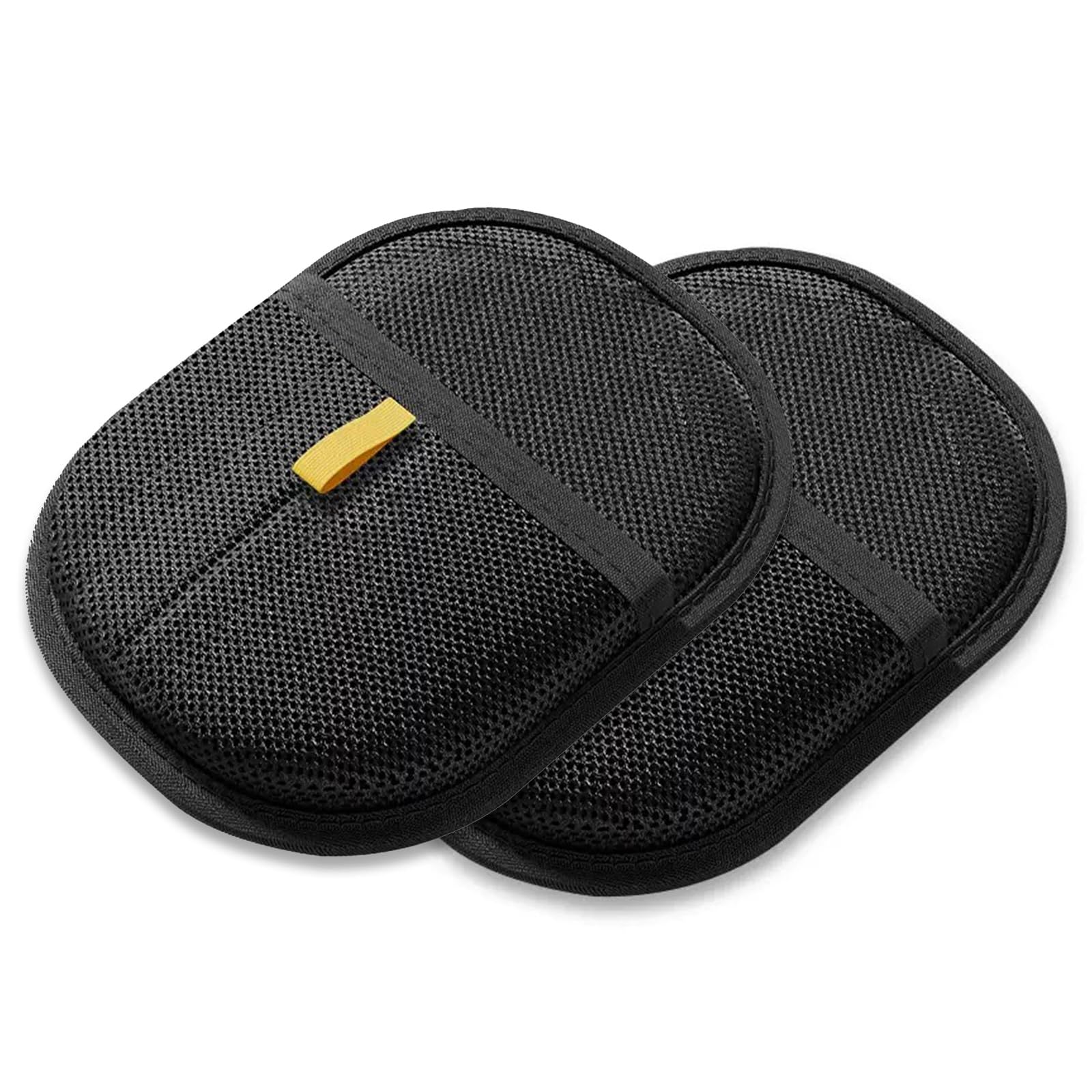 Apanbar Furhero Mitt on hand removes pet hair from clothing with ease
