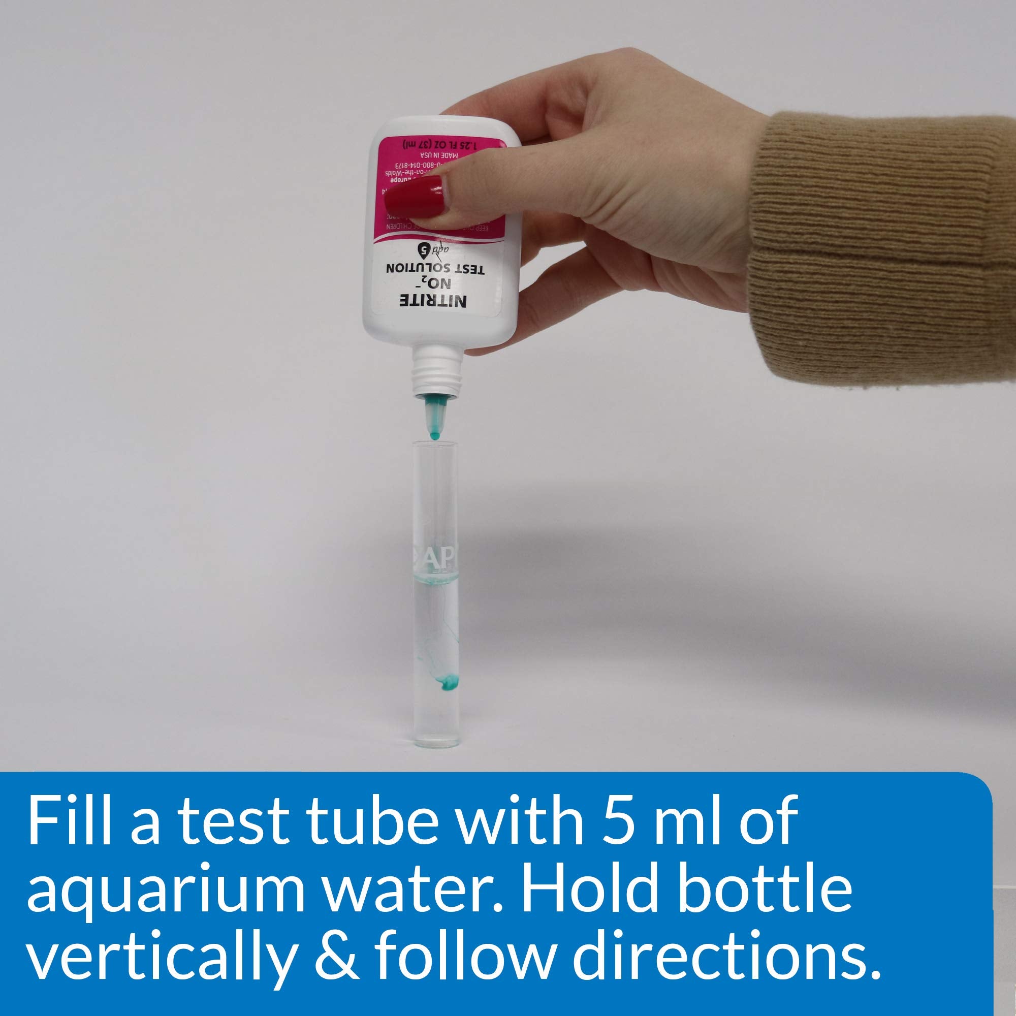 API Saltwater Master Test Kit color card used for accurate result interpretation