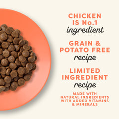 Applaws complete dry cat food probiotic visual for gut health support.