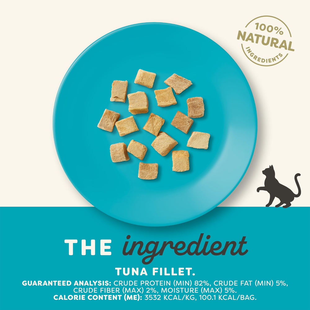 Applaws tuna freeze-dried cat treats bag open for easy topping.