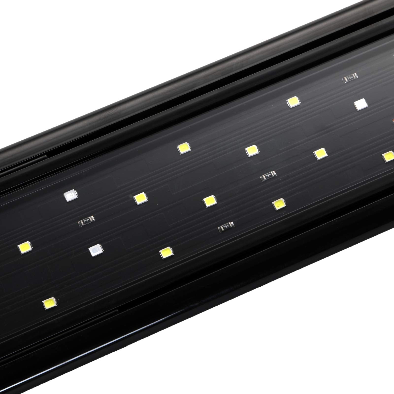 AQUANEAT LED light with green LEDs supports plant friendly spectrum.