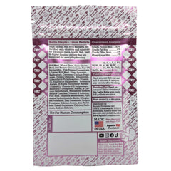 Aquatic Provisions Betta Staple bag reseal, preserving freshness and nutrients.