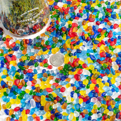 Armas kodu Sea Glass Stones closeup highlights translucent wet finish for glassy shimmer.