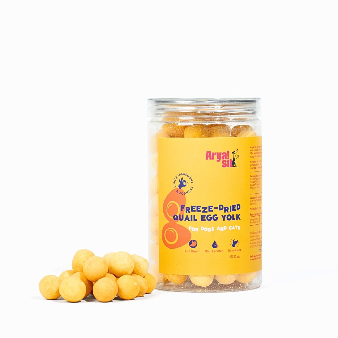 Arya Sit quail egg yolk treat packaging front presents a protein packed snack option.