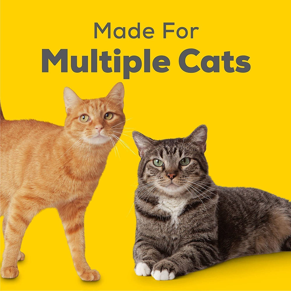 Aurora Pet Grooming Wipes included in bundle for quick spot cleanup and hygiene between litter box sessions.