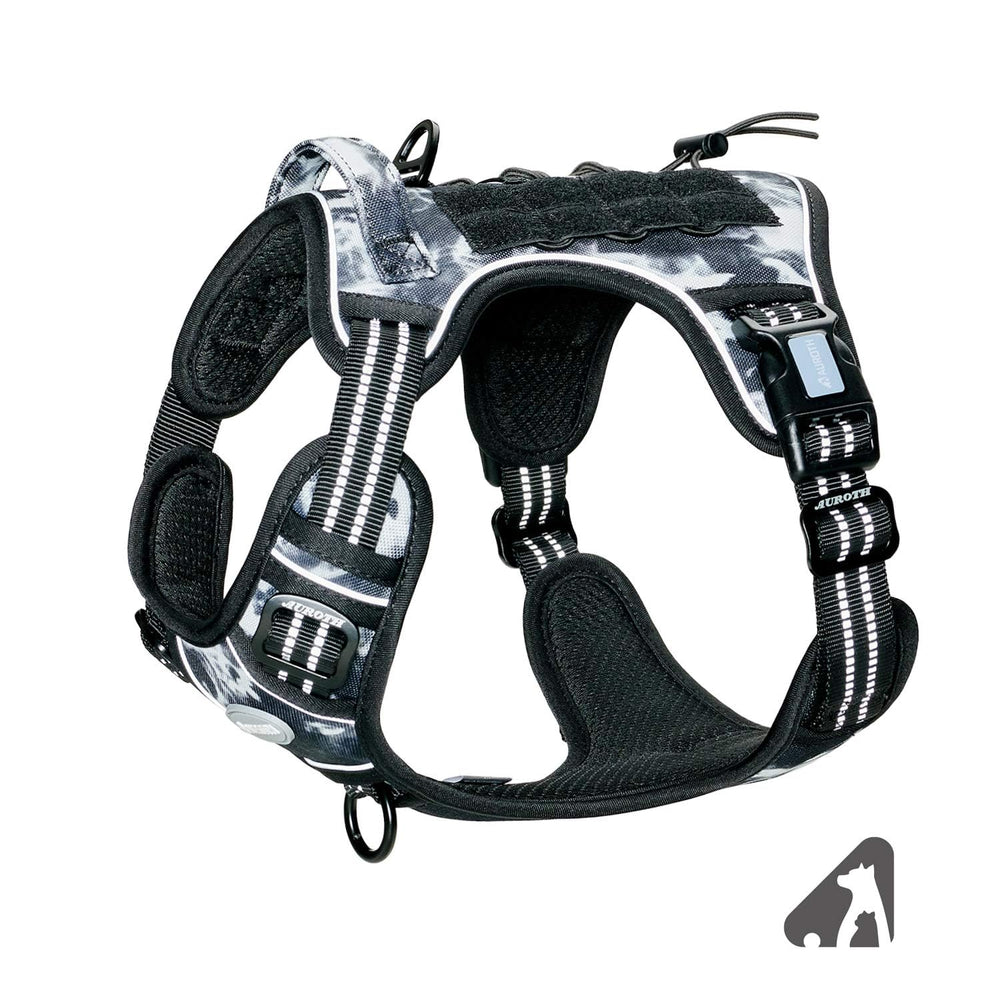 AUROTH Tactical Dog Harness reflective-trim image emphasizes nighttime visibility during walks.