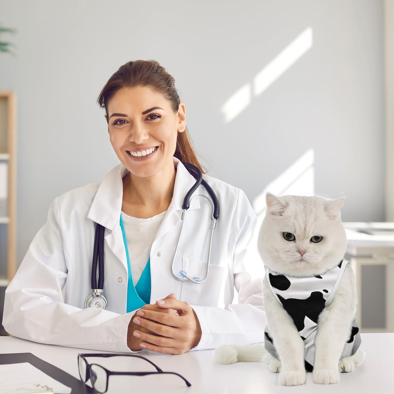 Avont Cat Recovery Suit features adjustable neck drawstring for easy on/off and comfort