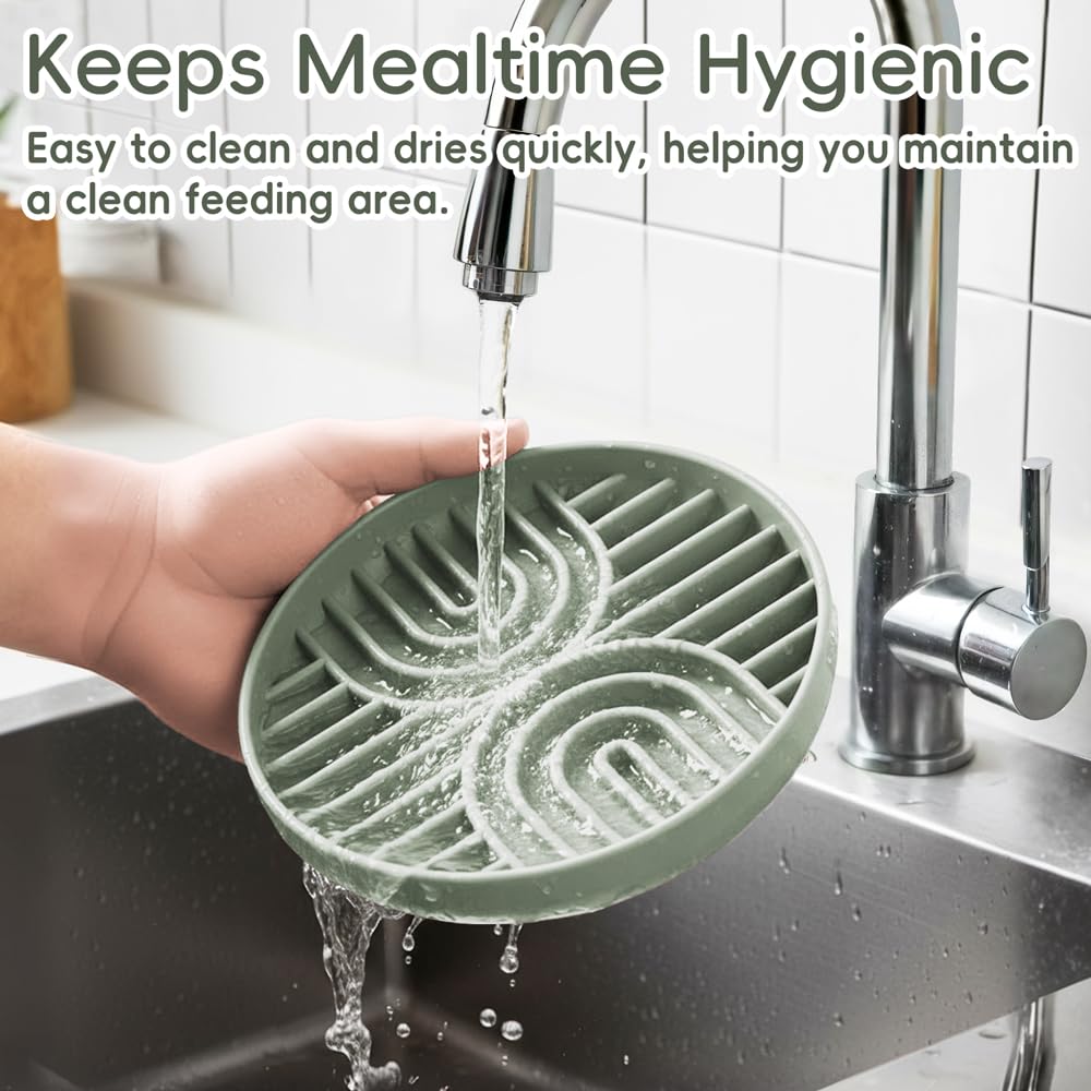 AXEFUN Slow Feeder Bowl with suction cups for secure placement