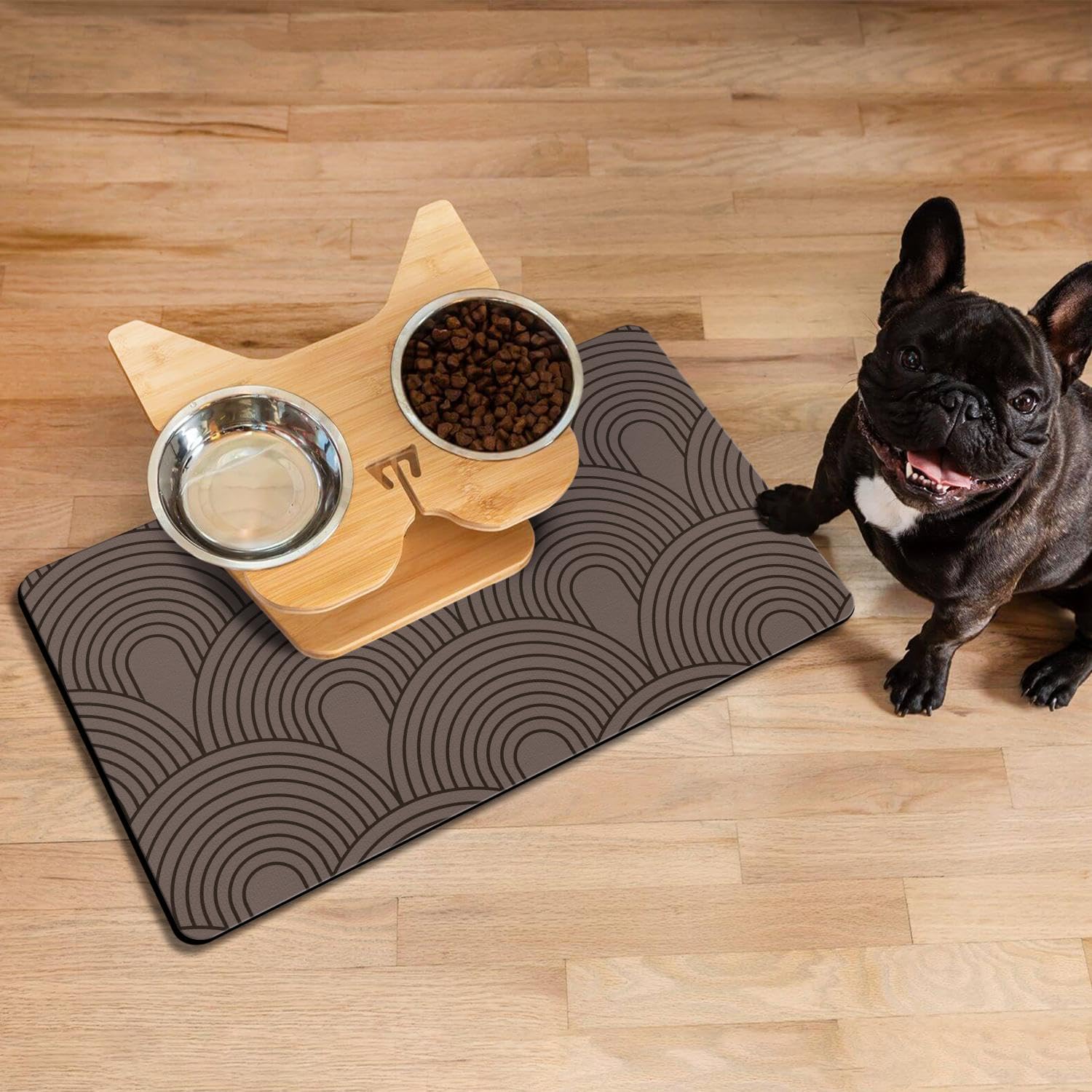 Ayiashiab roll-up design dog mat easy storage after meals and travel.
