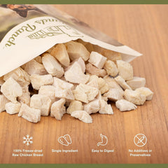 BADLANDS RANCH freeze-dried texture example emphasizes preserved flavor and crunch during rewards.