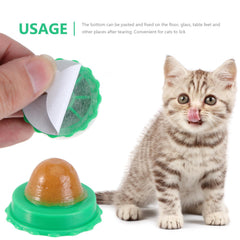 Balacoo cat snacks candy ball rotating cover: easy reuse during play sessions.