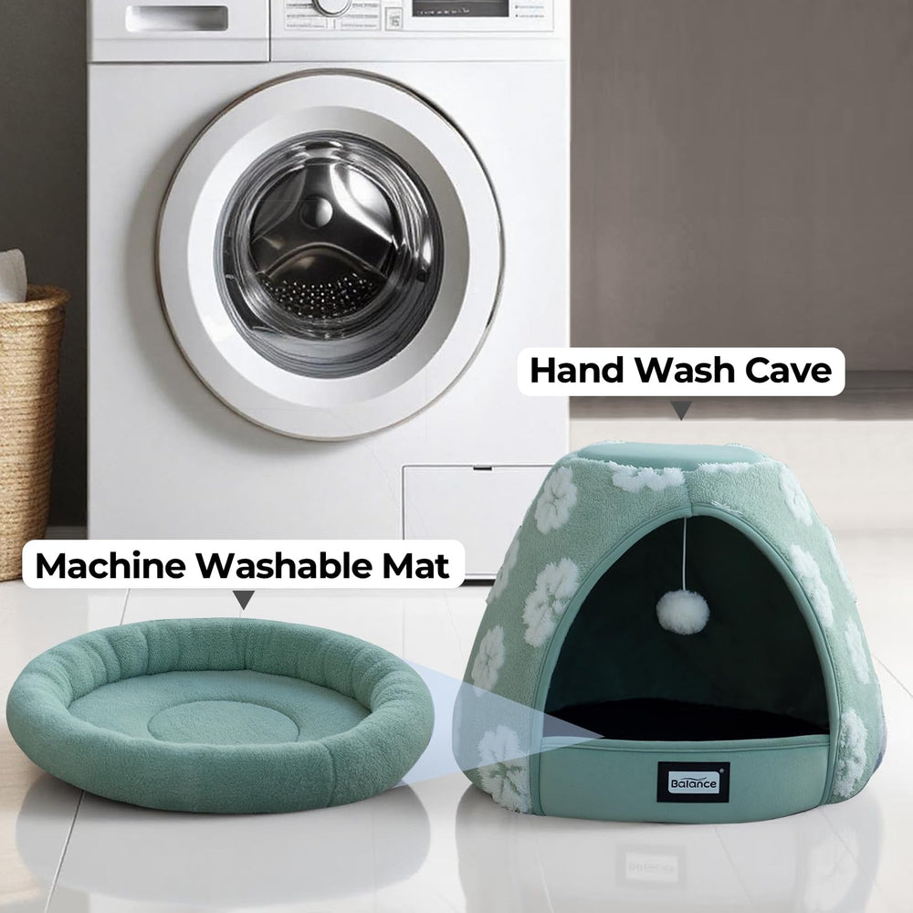 BALANCE cat bed green color fits small pets in cozy spaces.