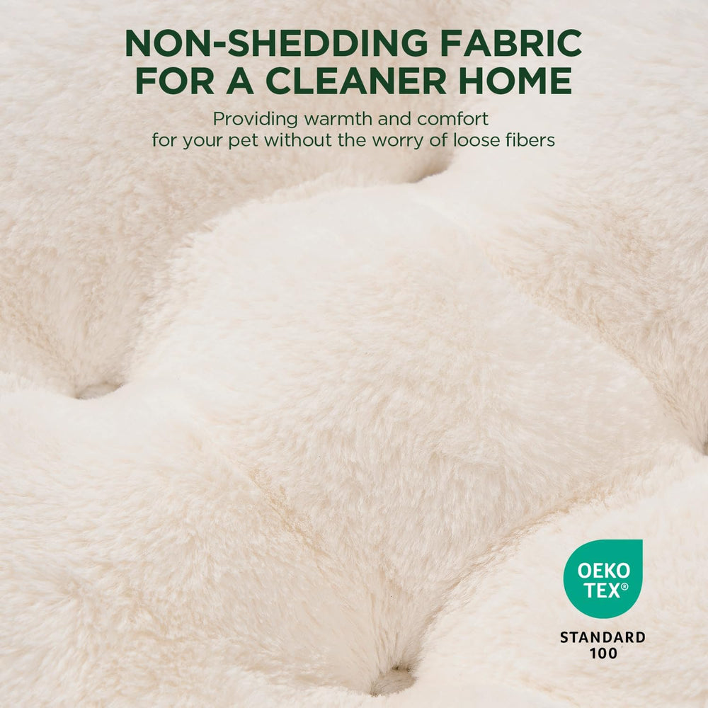 BALANCE cat bed non-shedding milk plush fabric helps keep homes cleaner.