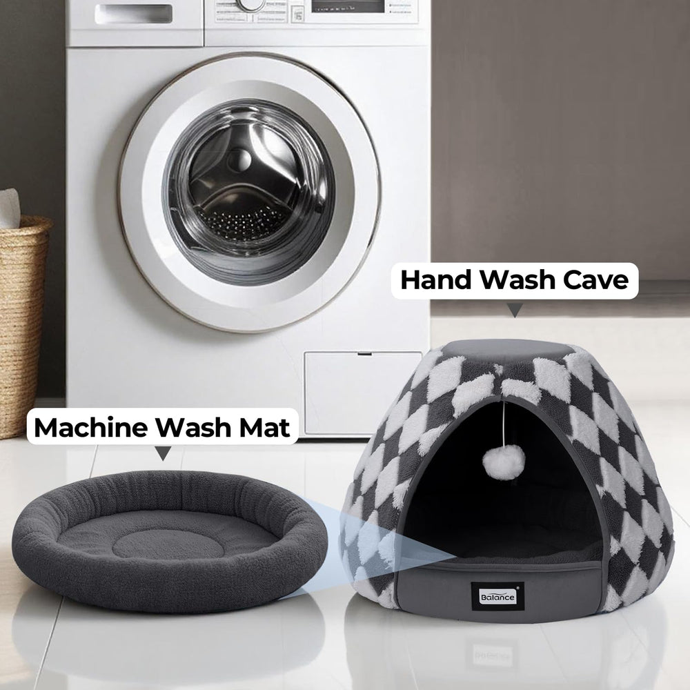 BALANCE Cat Bed skin-friendly, shed-resistant fabric resists wear.