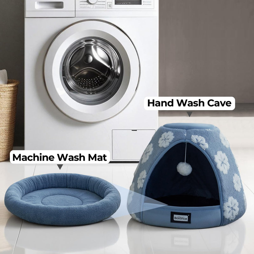 BALANCE cat bed spacey sleeping area remains stable during use.