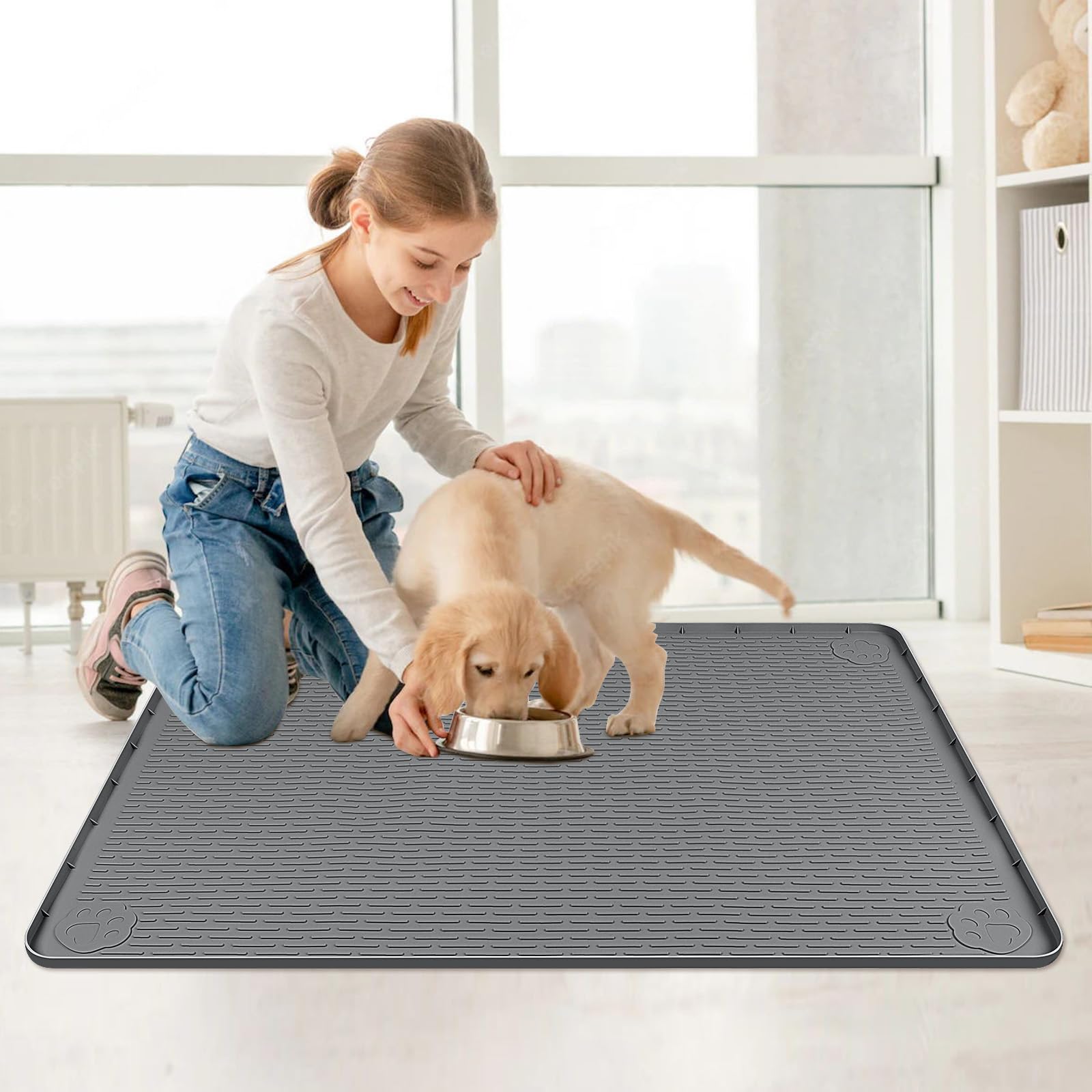 Bartuke large multi-bowls mat supports shared meals for pets.