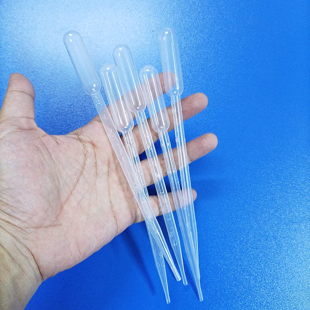 BASE WAVE coral feeder mini-pipette ideal for precise coral feeding.