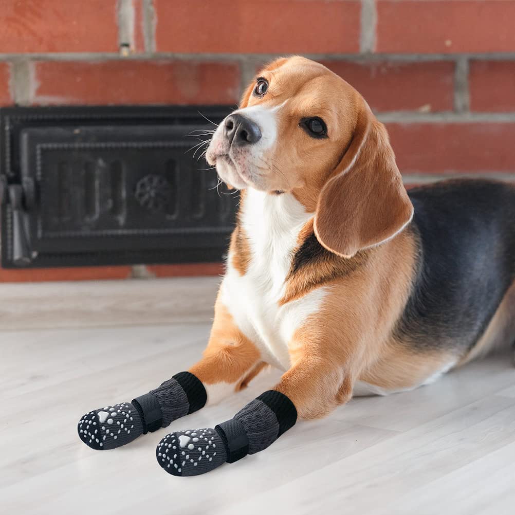 BEAUTYZOO non-slip dog socks washing scene emphasize reusable durability.