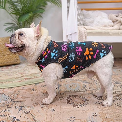 BEAUTYZOO Windproof outerwear front-view demonstrates protection during windy walks.