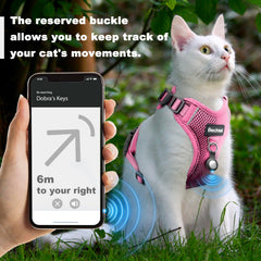 Bechtel cat harness with reflective strips boosts visibility for safety