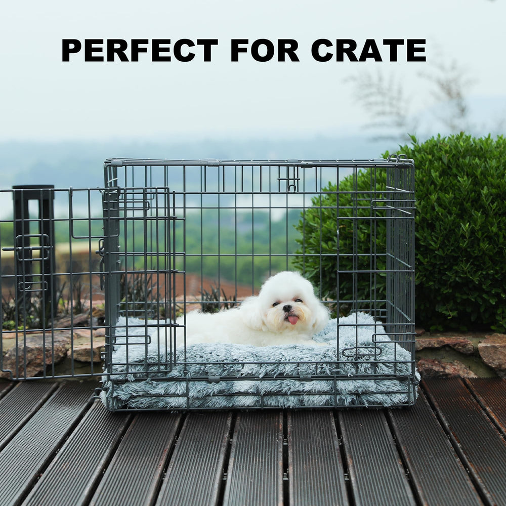 Bedfolks high-rebound stuffing supports pets for restful pauses.