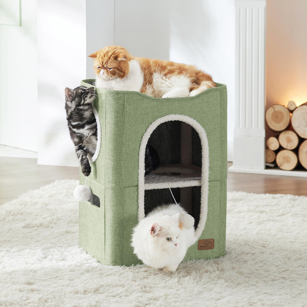 Bedsure 2 Story Cat House dimensions show a compact footprint.
