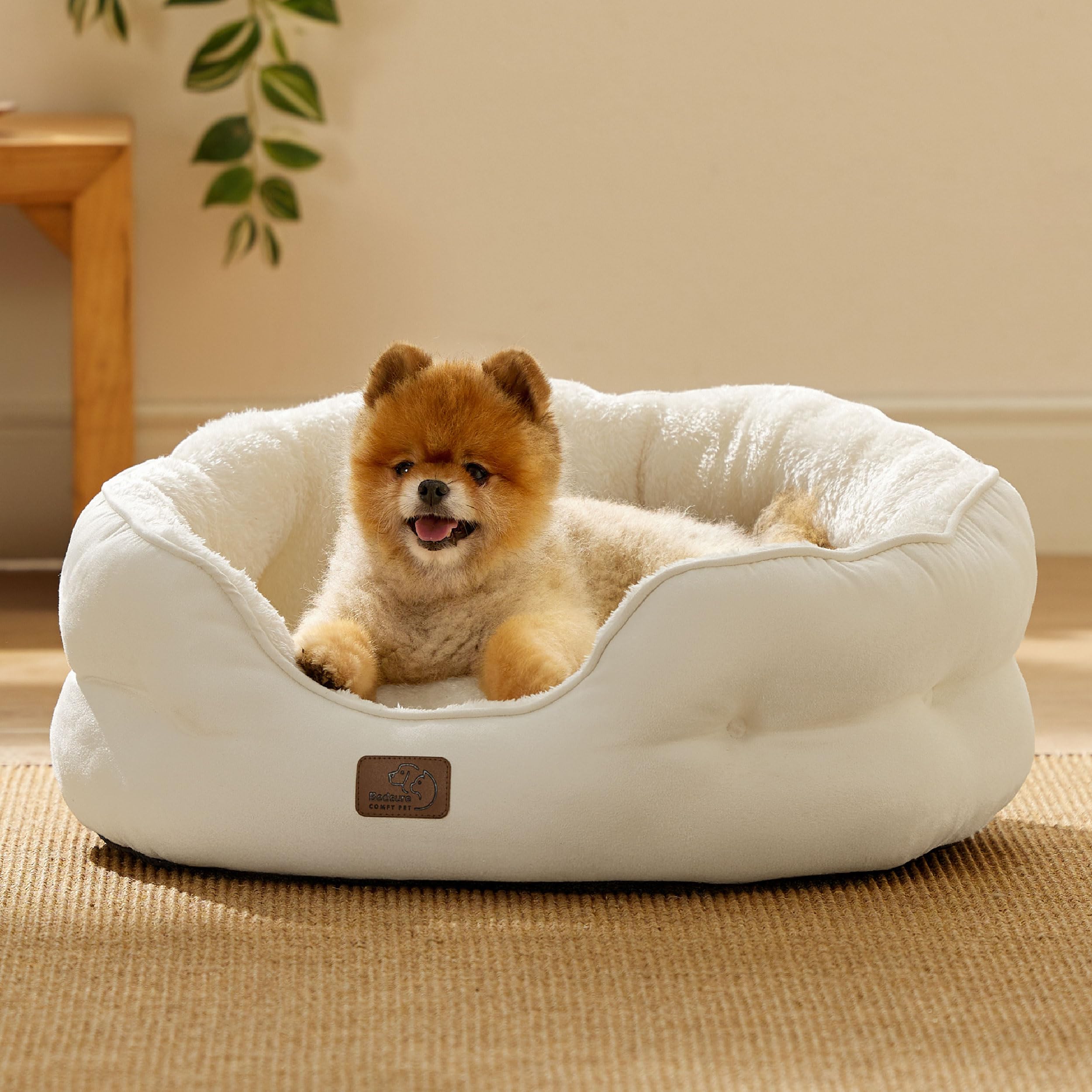 Bedsure 25 in white round bed ideal for small pets.