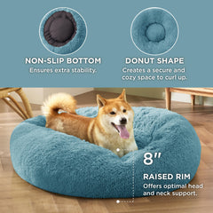 Bedsure fluffy faux fur cover adds soft, plush texture for comforting naps.