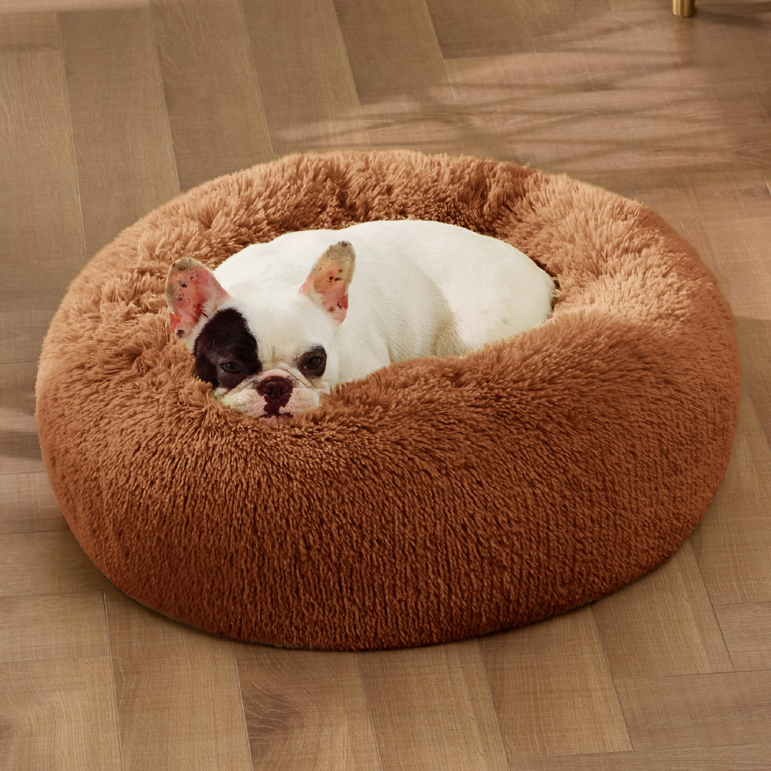 Bedsure copper small dog naps highlight the calming design and secure edge.