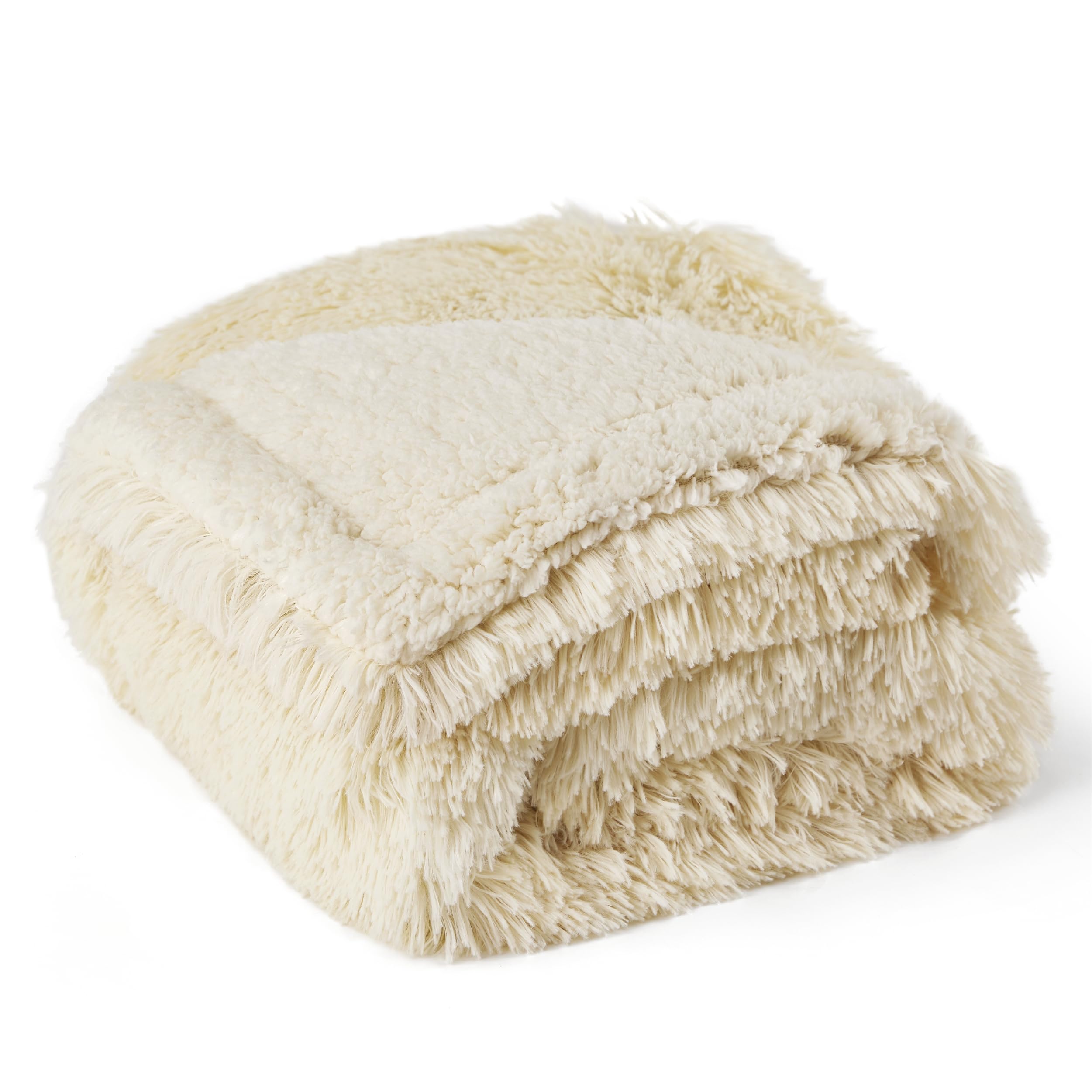 Bedsure travel-friendly cream blanket keeps pets cozy on trips