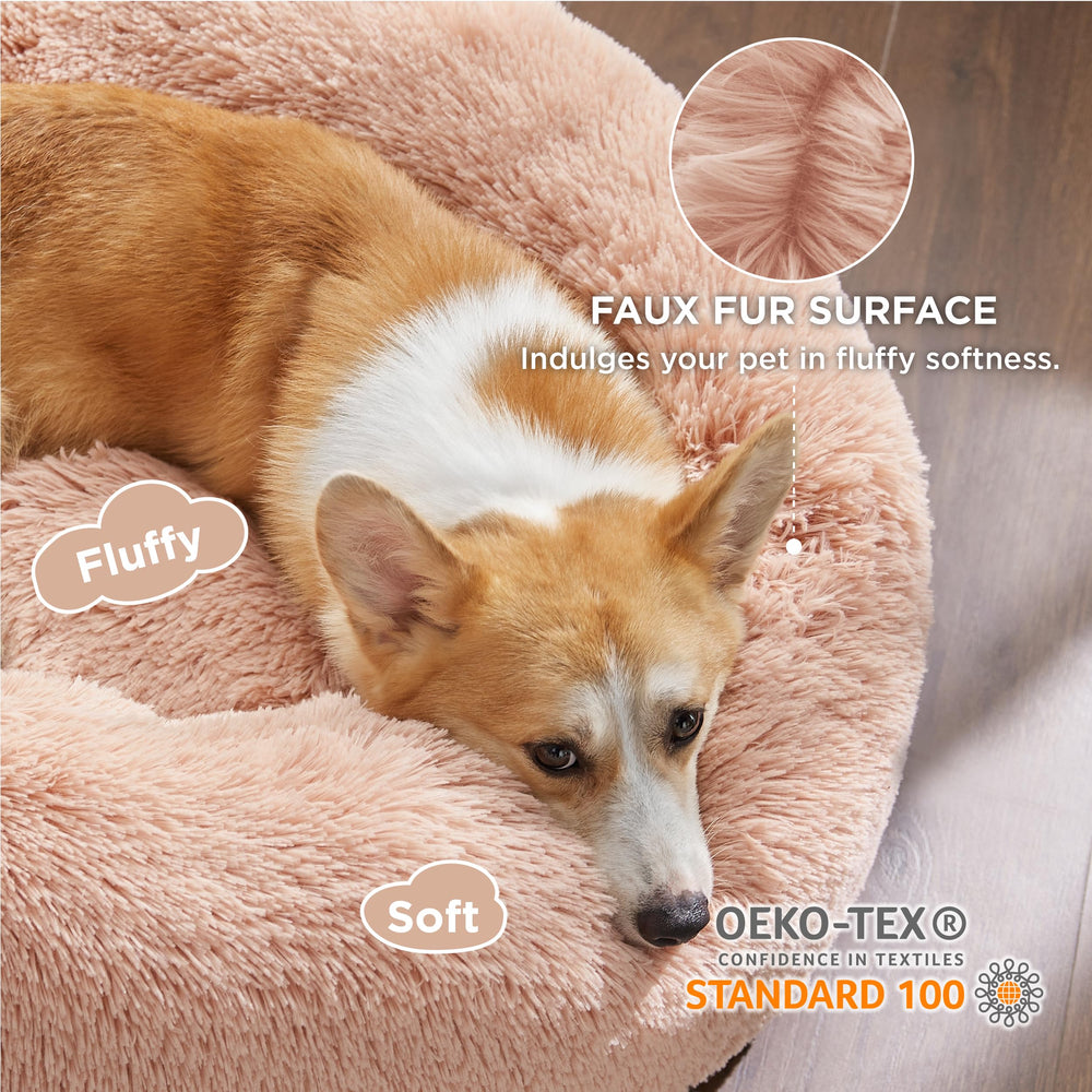 Bedsure Donut Bed anti-slip base keeps the pet bed in place during rest.