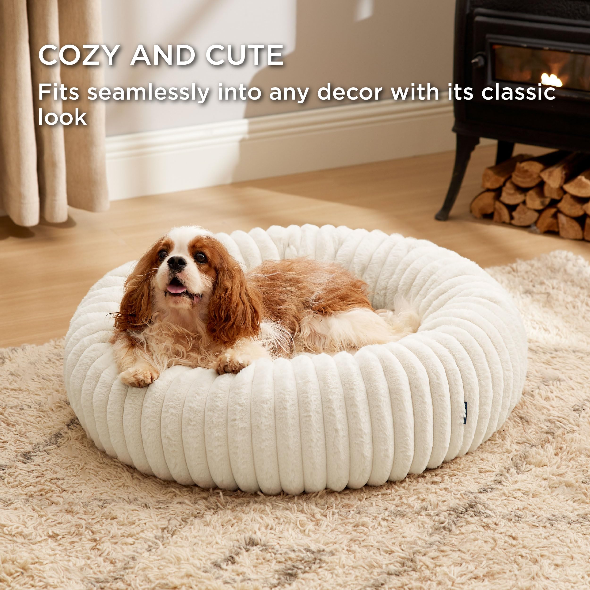 Bedsure Donut Dog Bed corduroy-fleece top adds soft, inviting comfort.