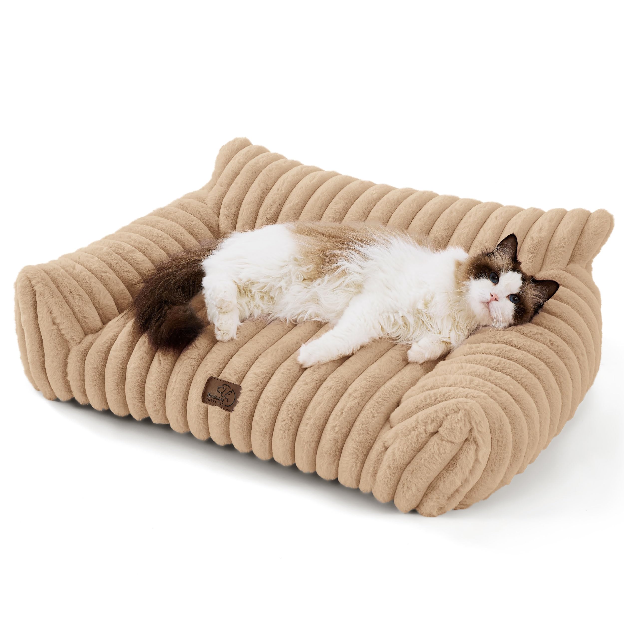 Bedsure easy-clean machine-wash cover simplifies upkeep for pets.