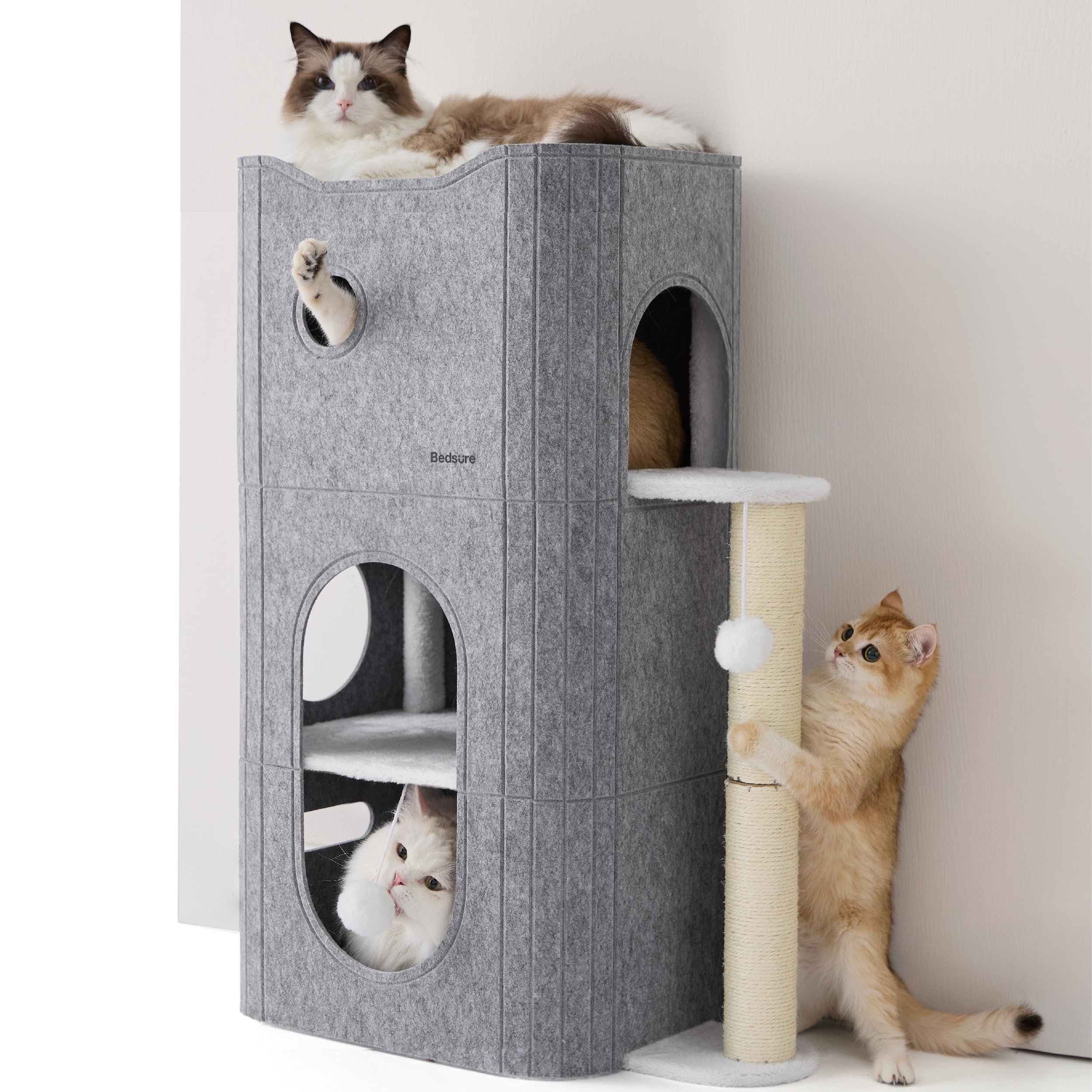 Bedsure hanging toy ball invites swat and chase play.