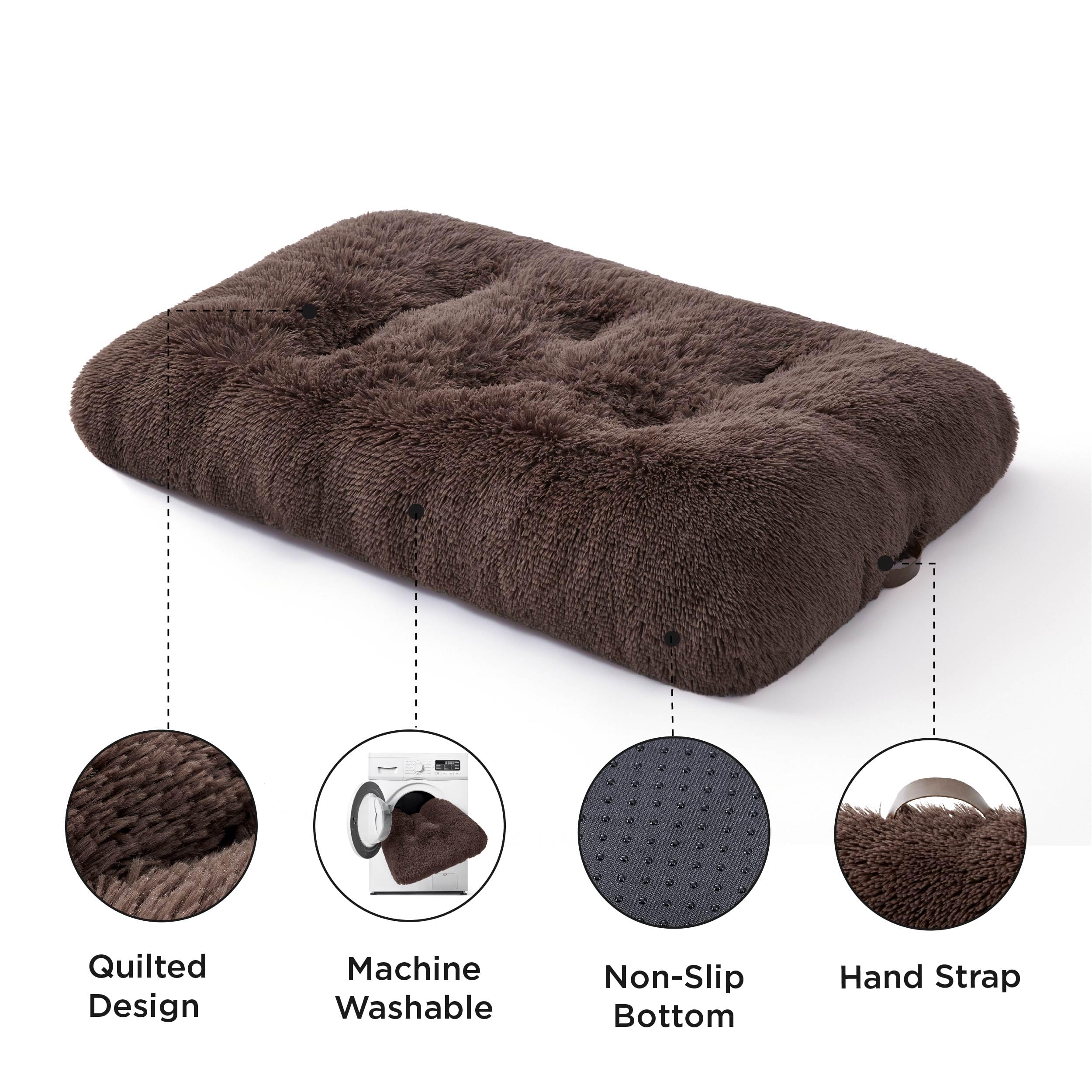 Bedsure machine-washable dog bed cleans easily for busy households.