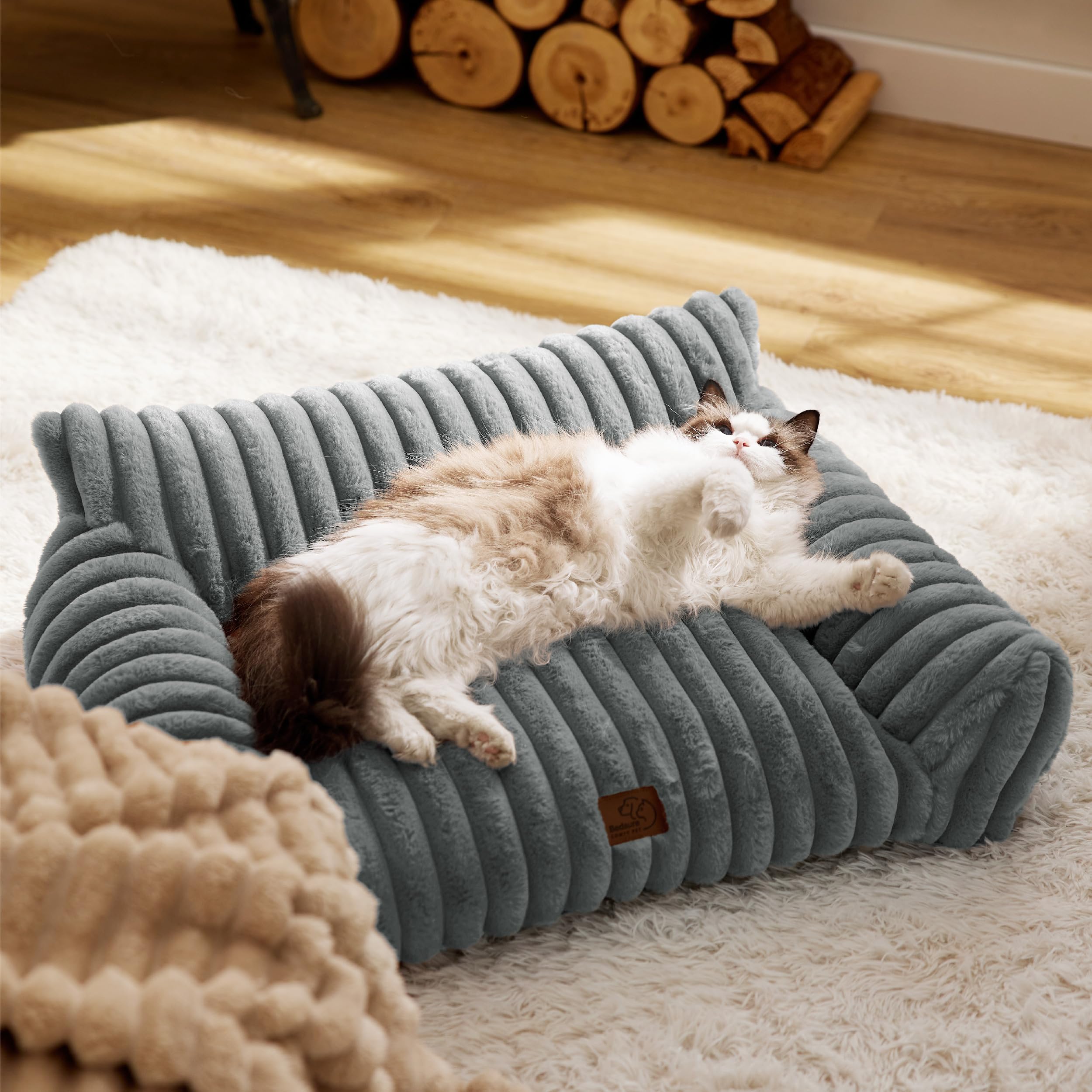 Bedsure nap-scene image captures cozy warmth for small and medium dogs.