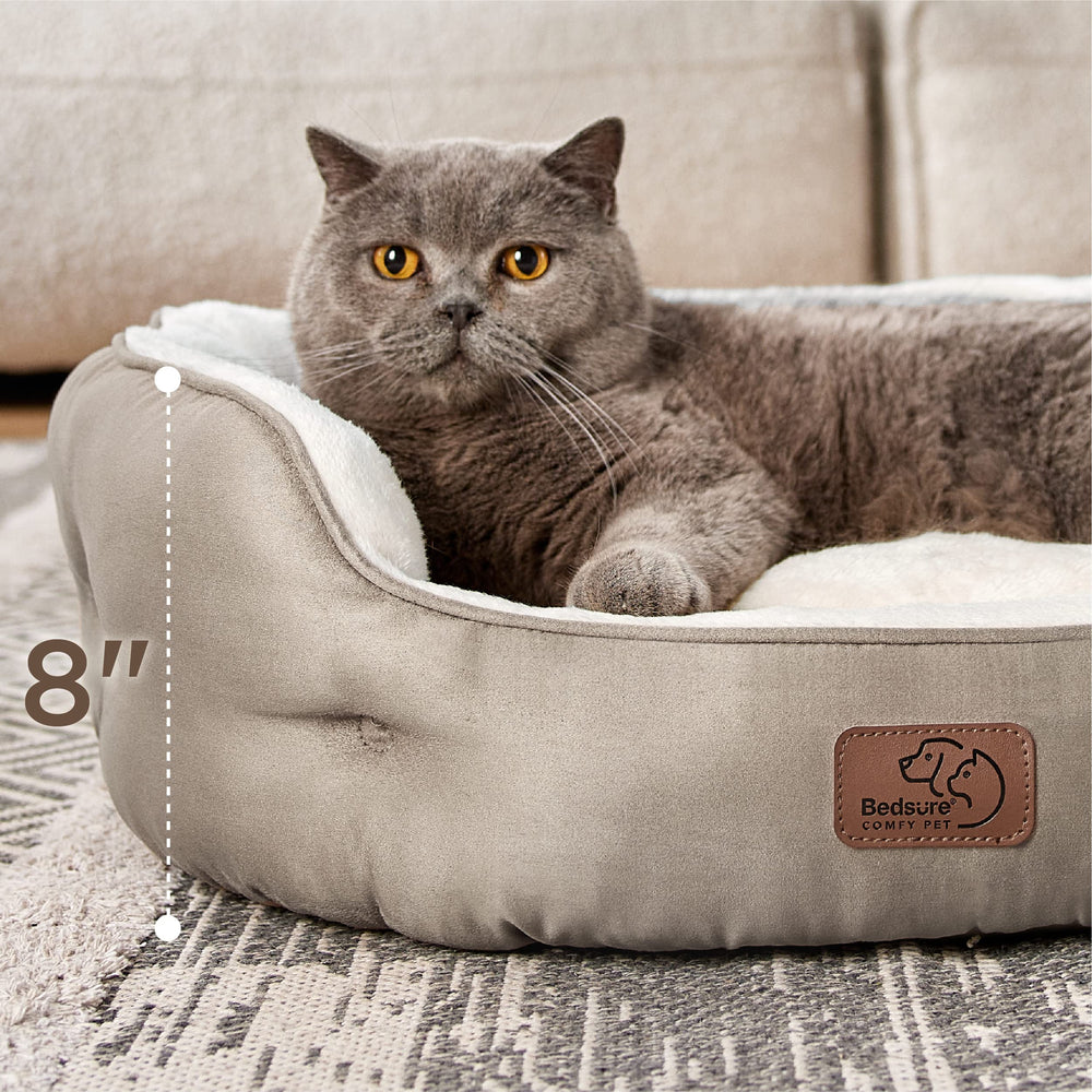 Bedsure round bolster design supports head and neck during naps