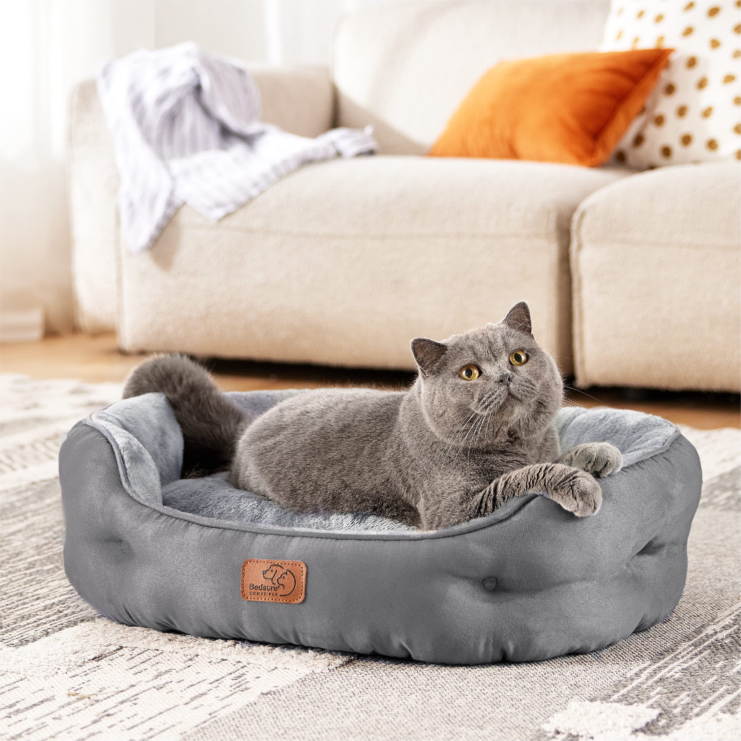 Bedsure round dog bed machine-washable emphasizes simple cold-water cleaning.