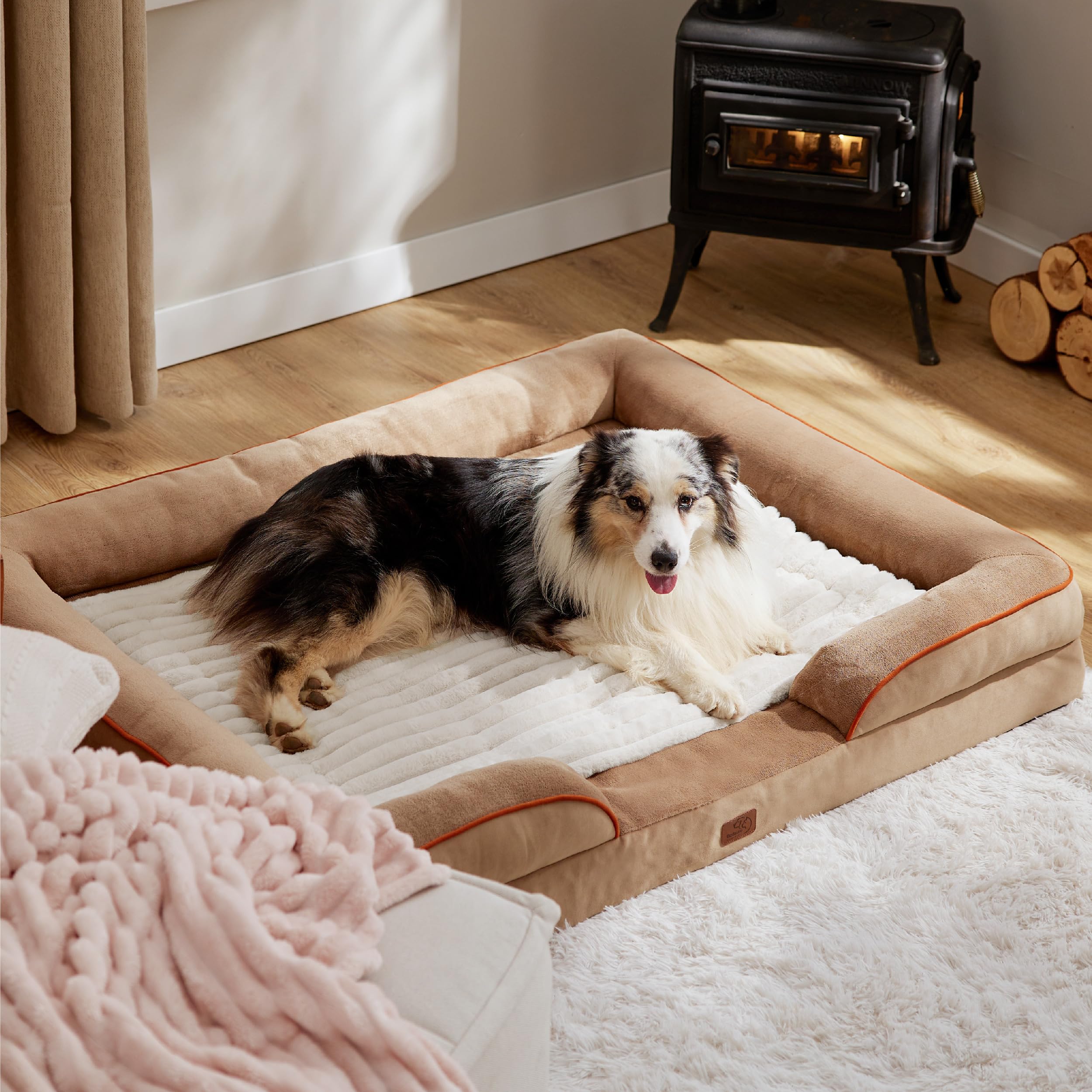 Bedsure self-warming dog bed washable mat with machine wash for easy cleaning