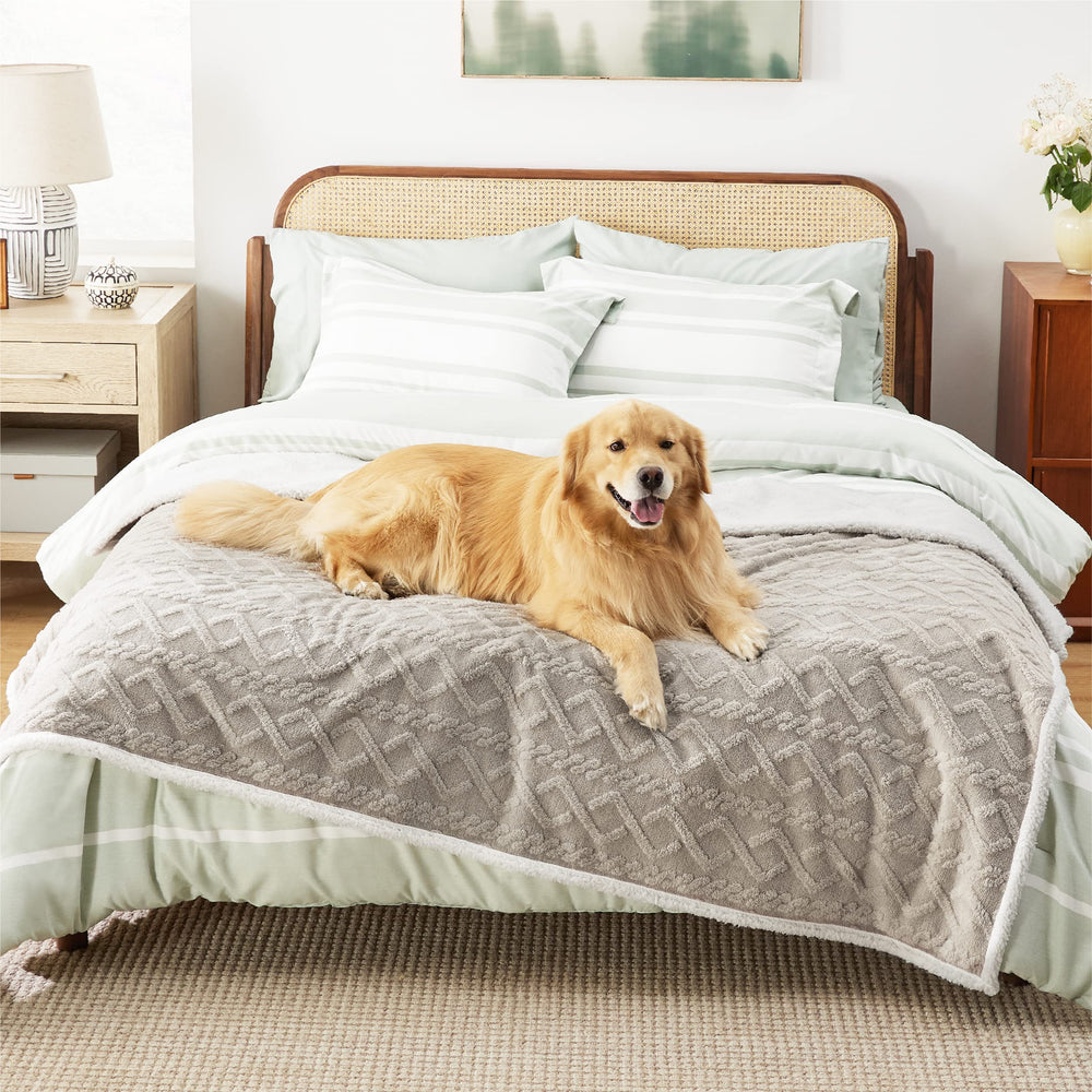 Bedsure waterproof dog blanket bed waterproofing close-up protects furniture.