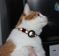Bemix Pets reflective cat collar in red increases daytime safety and style