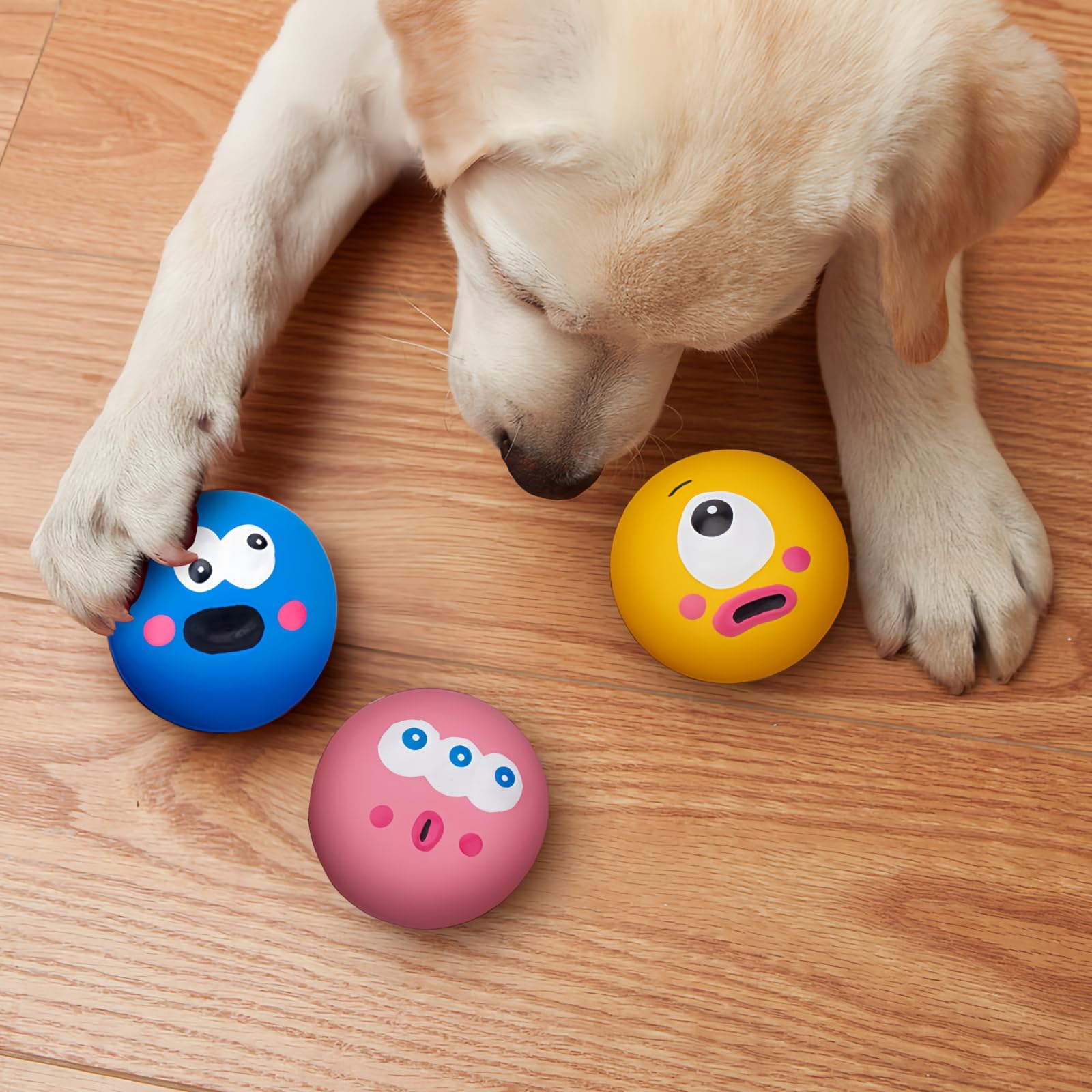 BESNEW big-eyes printed ball enhances visibility and engagement for small pets.