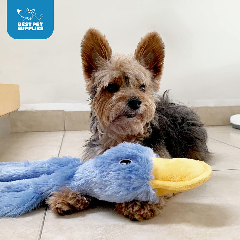 Best Pet Supplies reinforced stitching toy, built to endure active chewers during fetch and bite-play.